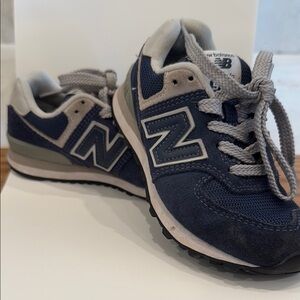 New Balance Kids' Navy Sneakers - Gently Used